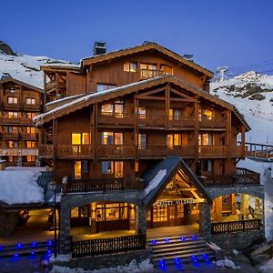 Chalet Val 2400